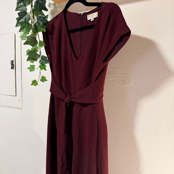LOFT Burgundy Tie-Waist Jumpsuit – Size Small - Picture 3 of 5
